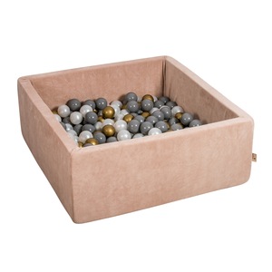 Spatii de joaca si accesorii