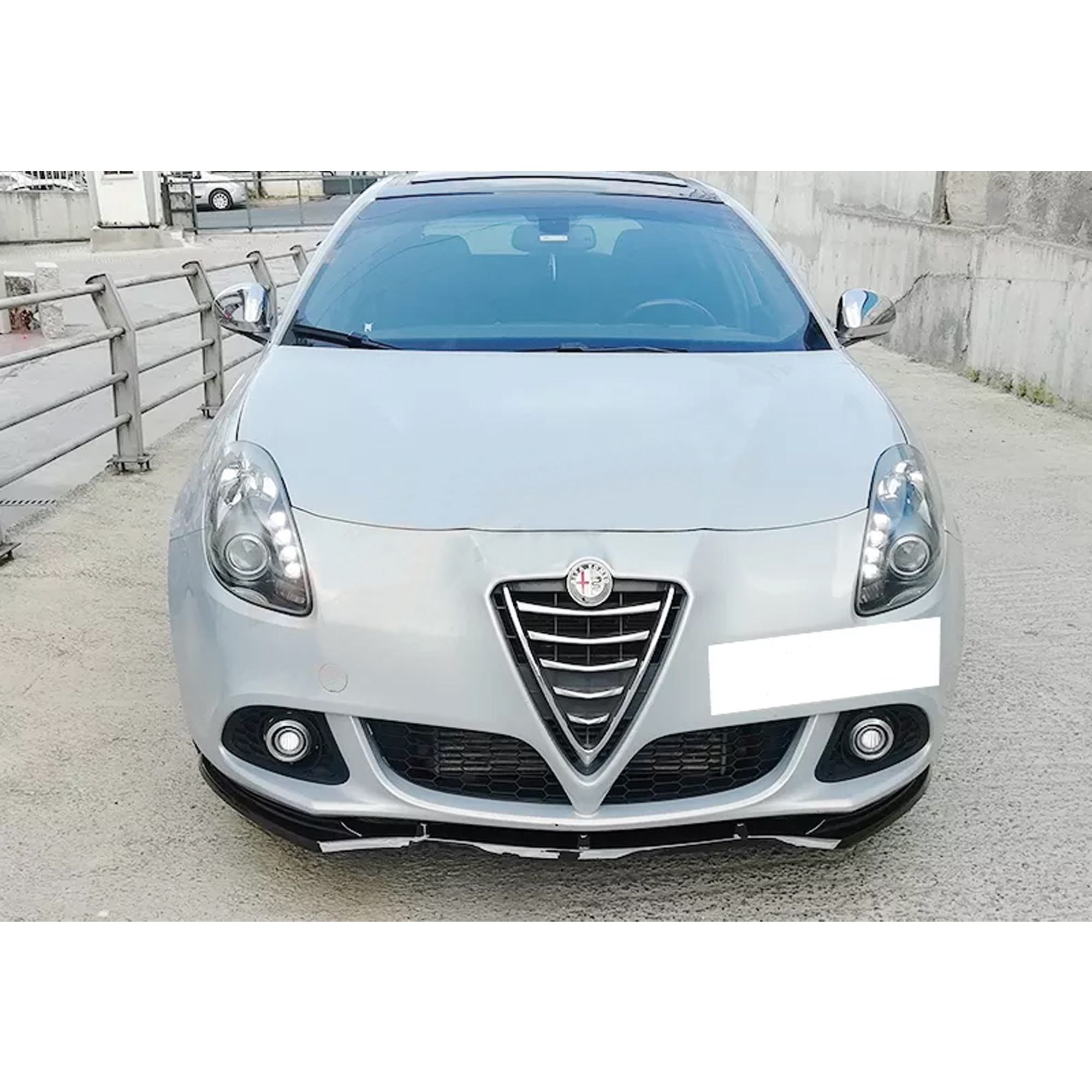 Alfa Romeo Giulietta MX Hatso Lokharito Toldatok