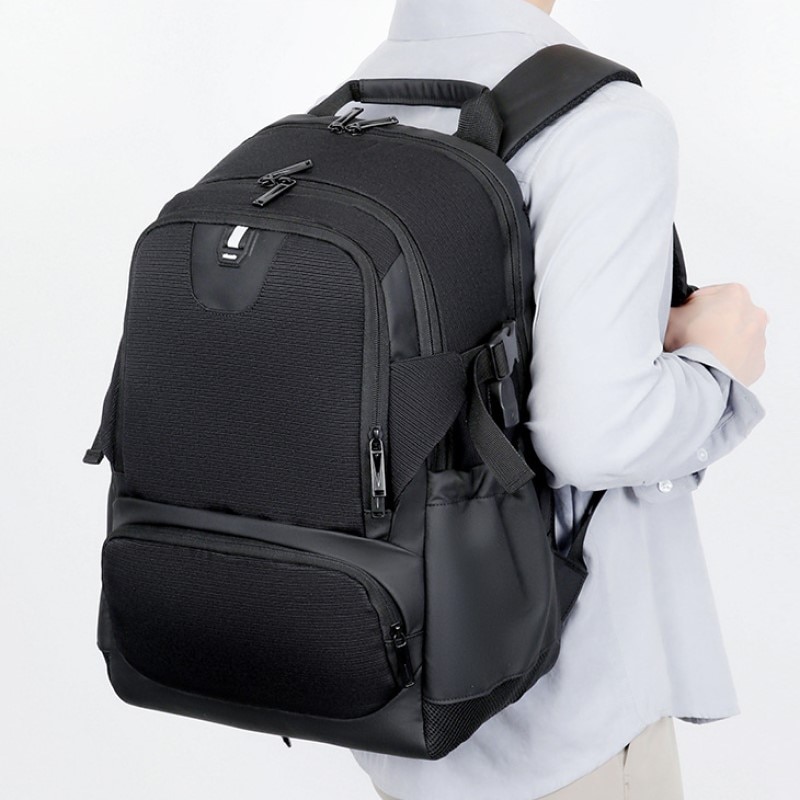 Rucsac laptop 15.6" smart casual, cu port de incarcare USB, Escalate, 46x30x22 cm, Negru