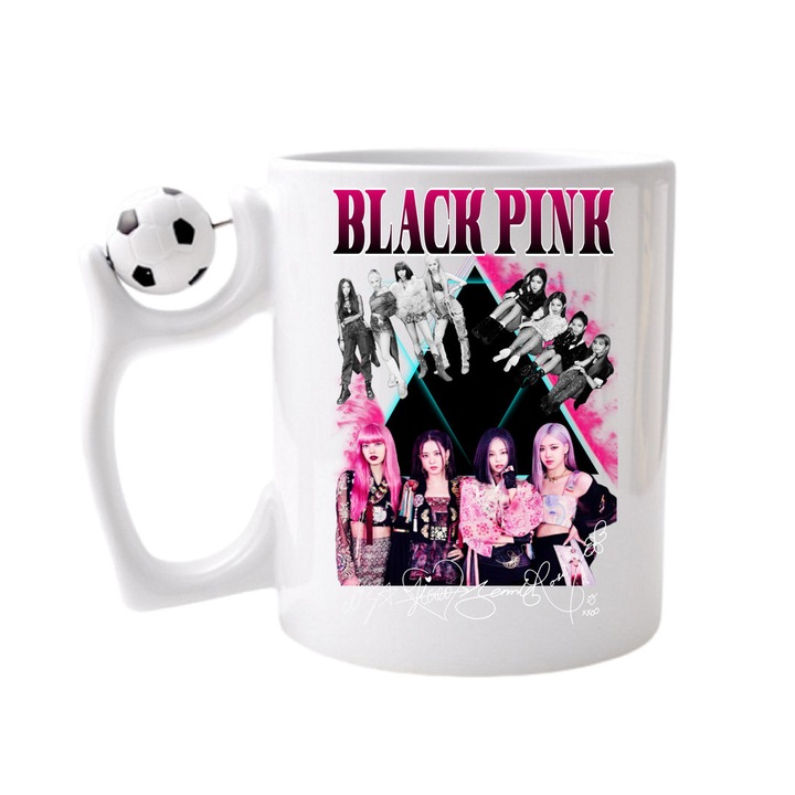 Cana personalizata cu imprimeu Black Pink In Your Area, Ceramica, 330 ml, Maner cu minge de fotbal