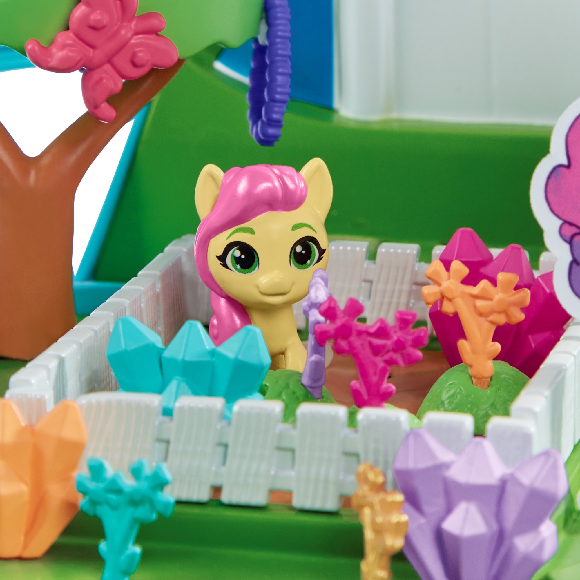 Conjunto My Little Pony Mini World Magic Pequenas Criações Sunny Starscout  Hasbro - Fátima Criança