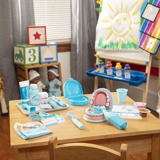 Set de joaca educativ La Dentist Melissa&Doug MD8611 - eMAG.ro