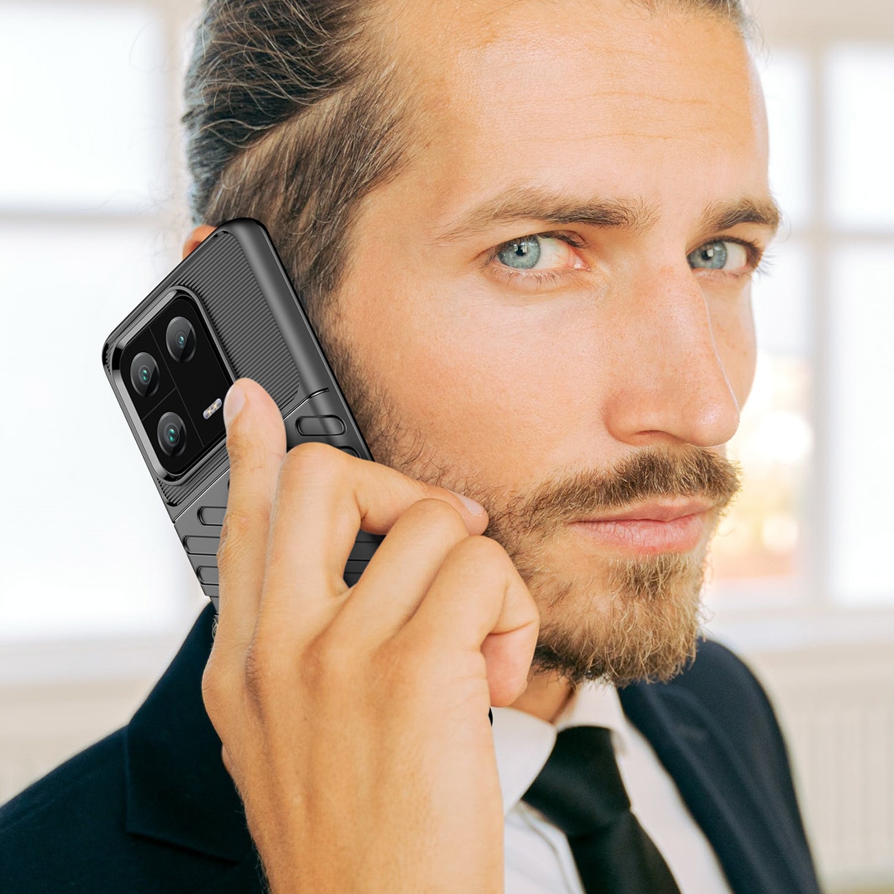 Carcasa Thunder Flexible compatibila cu Xiaomi 13 Pro Black