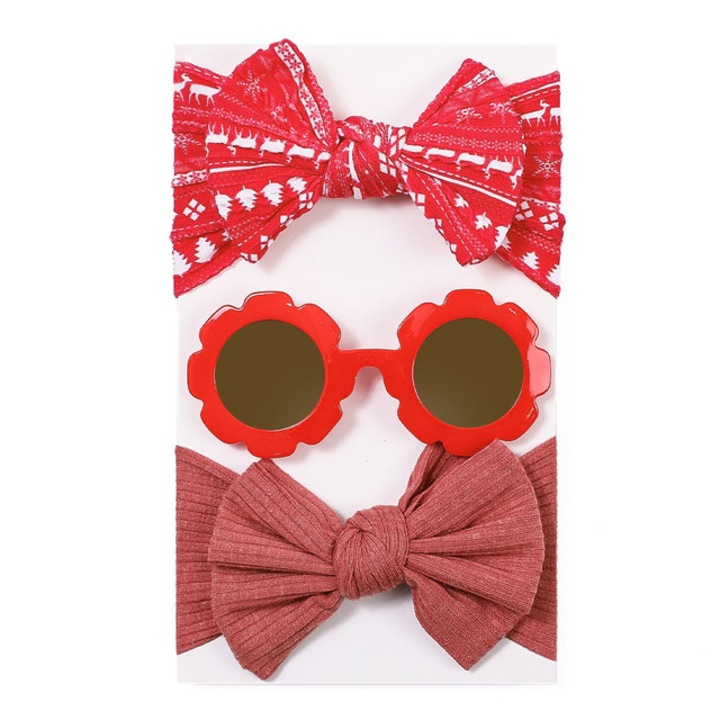 Set 2 bentite colorate, cu model si simple, plus ochelari de soare, rosii