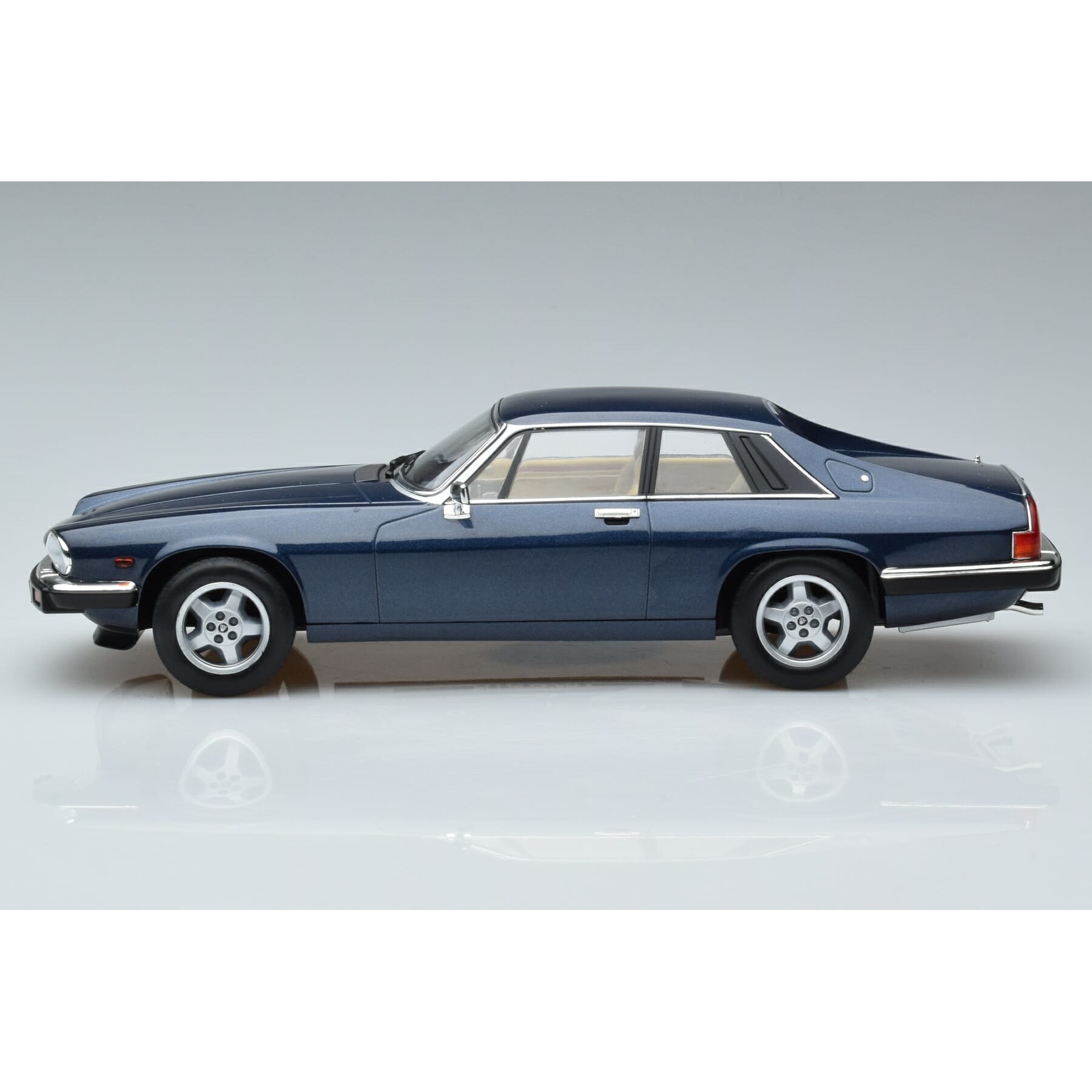 1/24 ＢＥＮＺ、ＢＭＷ、ＪＡＧＵＡＲ　4台セット Amazon | ハセガワ 1/24 ジャグワー XJ-S H.E. TWR プラモデル 20305