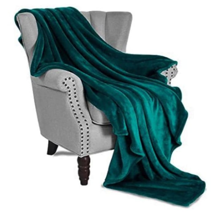 Patura Cocolino, pat dublu, 200 x 230 cm, pufoasa si moale la atingere, Verde Smarald