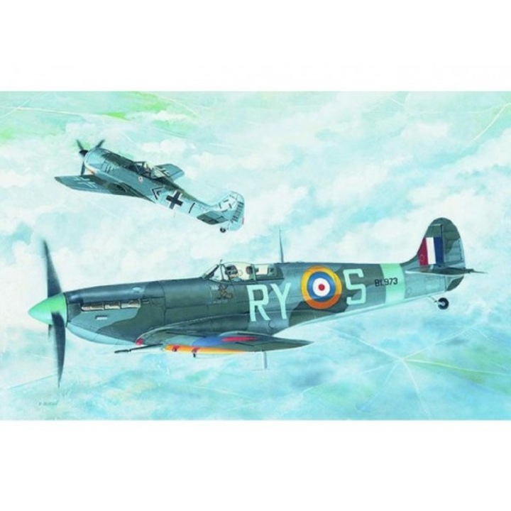 Model Supermarine Spitfire MK.VB, Puzzle, 12,8x13,6 cm in cutie 25x14,5x4,5 cm