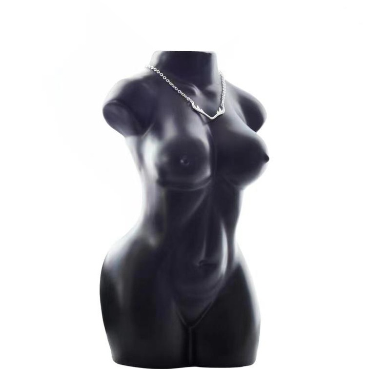 Vaza, Forma de femeie, Ceramica, Negru