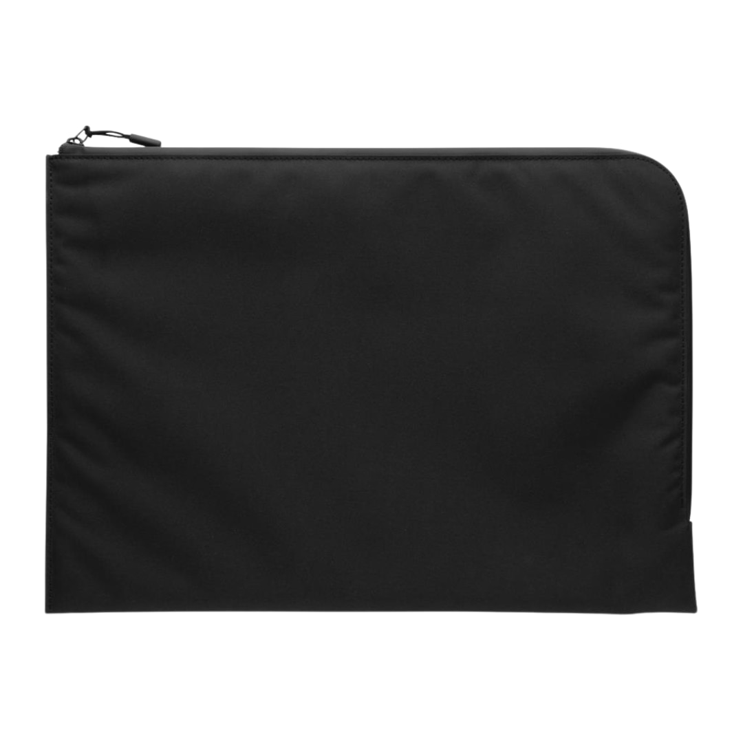 Husa de transport Easy, Ronic, compatibila laptop Apple MacBook Air, MacBook Pro Touch Bar, din poliester reciclat, 15.6" Inch, 39.5 x 28.2 x 2 cm, negru