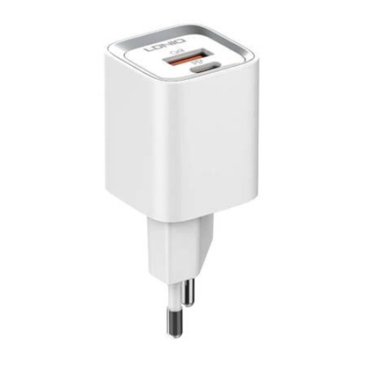 LDNIO A2318C fali töltő, USB + USB-C, PD + QC 3.0, 20W (fehér)