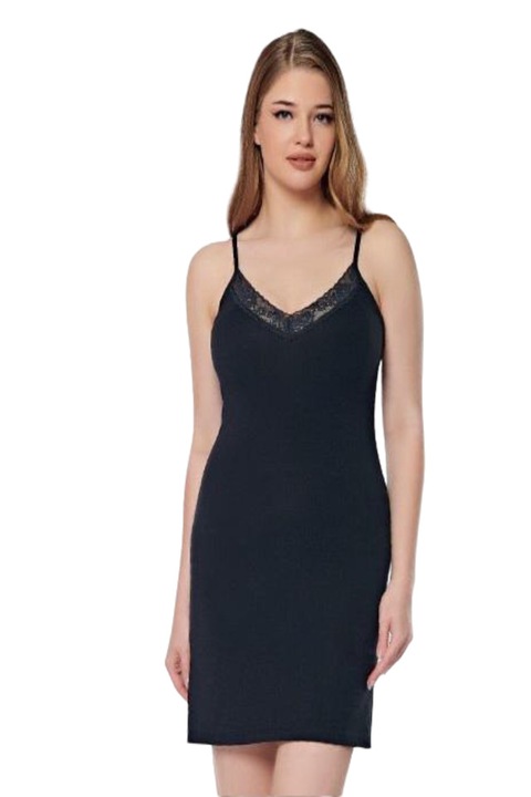 Camasa de noapte, Estela