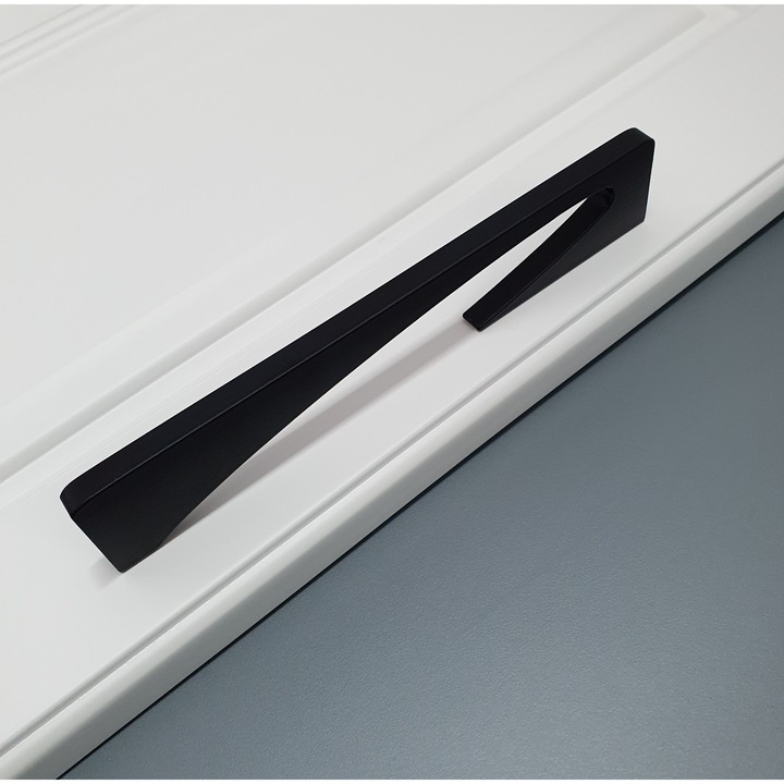 Maner model 235 Finisaj Negru Mat 160mm