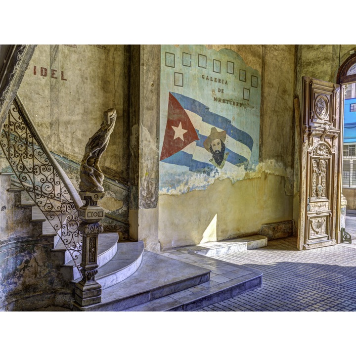 Poster perete, Zakito Posters, 80x60cm Cladire rezidentiala traditionala in Cuba, Assaf Frank