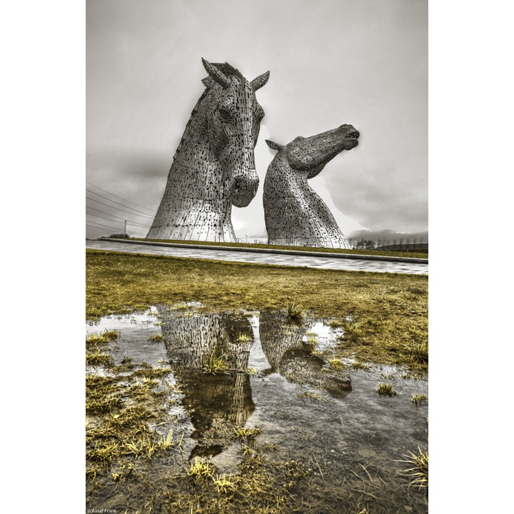 Poster perete, Zakito Posters, 20x30cm O statuie a unui cal kelpies in Helix Park din Falkirk, Assaf Frank