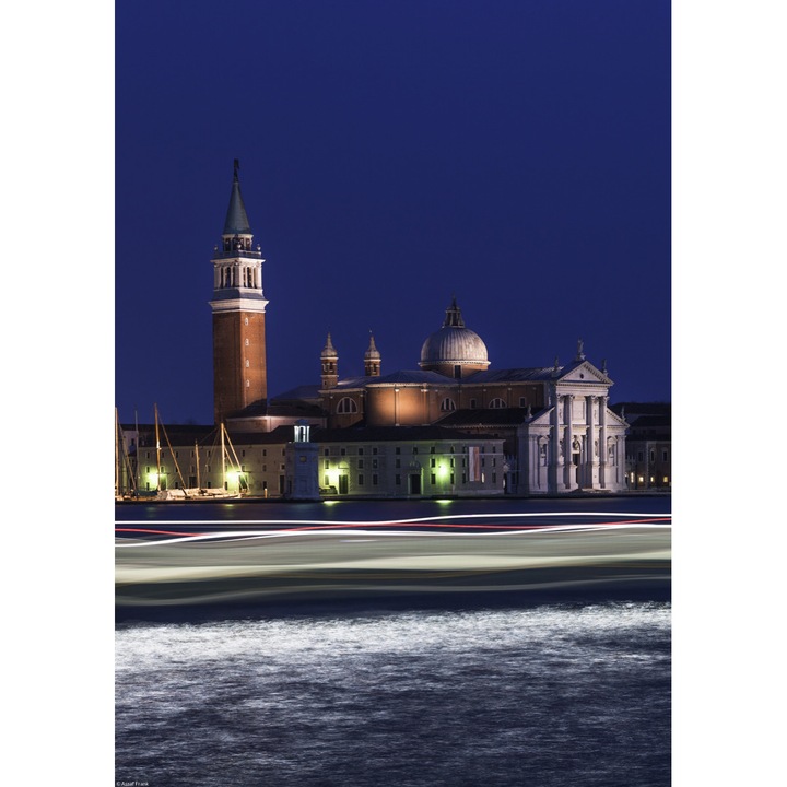 Poster perete, Zakito Posters, 29,7x42cm Fotografie nocturna a orasului San Giorgio Maggiore de pe Marele Canal, Assaf Frank