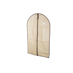 Organizatoare imbracaminte si incaltaminte