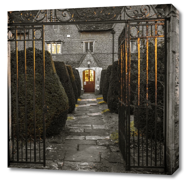 Pictura pe panza, Zakito Posters 60x60cm Fatada unei casute vechi din Siddington, Assaf Frank