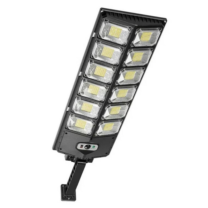 W789B-6 LED лампа със сензор за слънчево движение