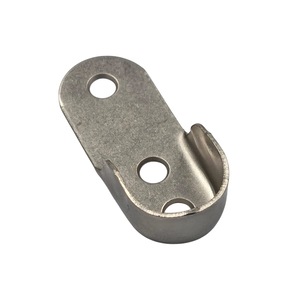 Feronerie si accesorii mobila