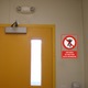 Sticker decorativ, Indicator avertizare - Urcarea pe rafturi este interzisa, 42x59.4 cm A2