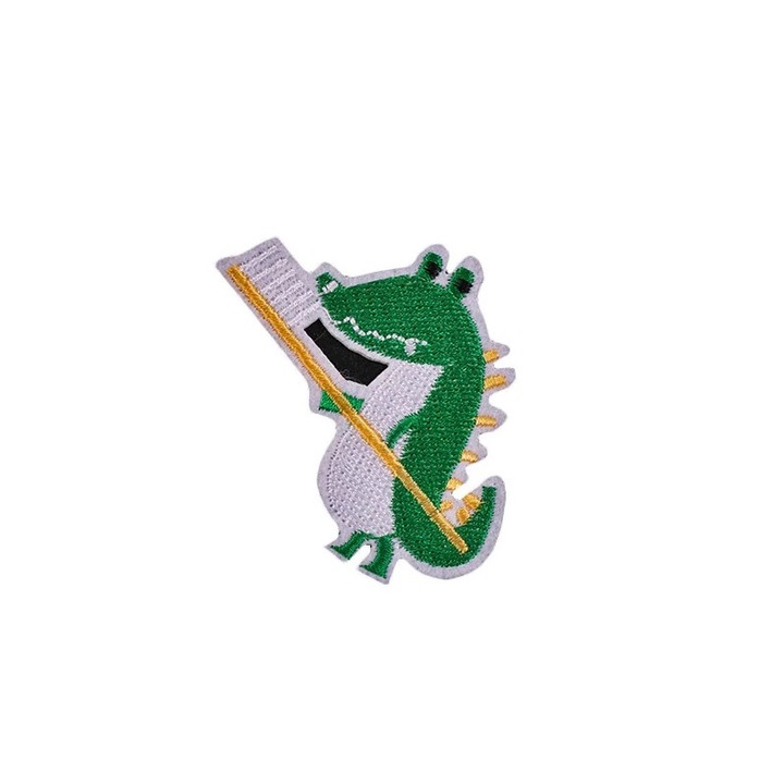 Hímzett textil tapasz, fogmosó krokodil 6,2x6 cm