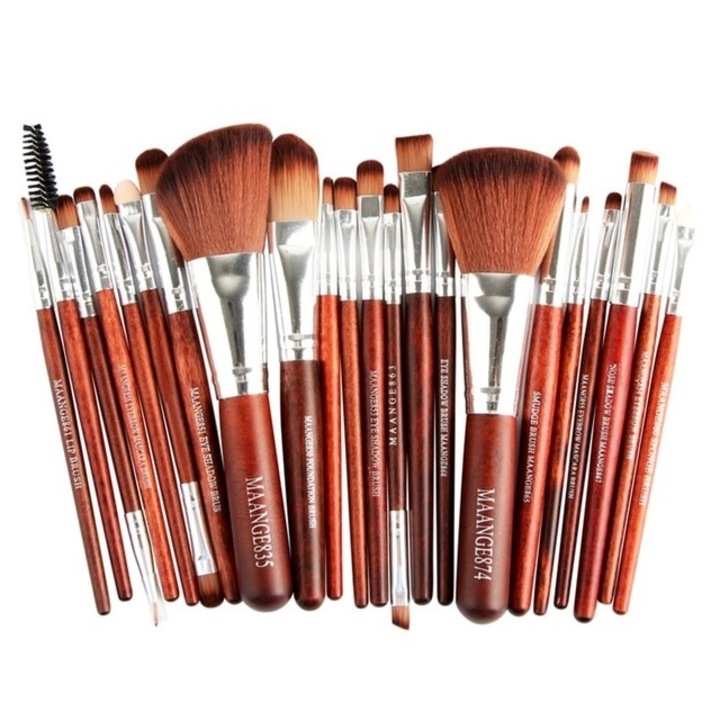 Set pensule de machiaj Izmae, Maro/Argintiu