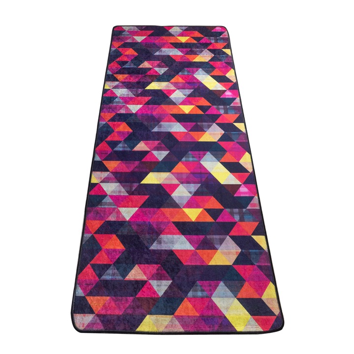 Килим за кухня Kino Bunt 80x200cm, 100% полиестер, височина на плюша 6 мм, тегло 800 гр/кв.м, противоплъзгащ, гръб от PVC с точки, модел триъгълници