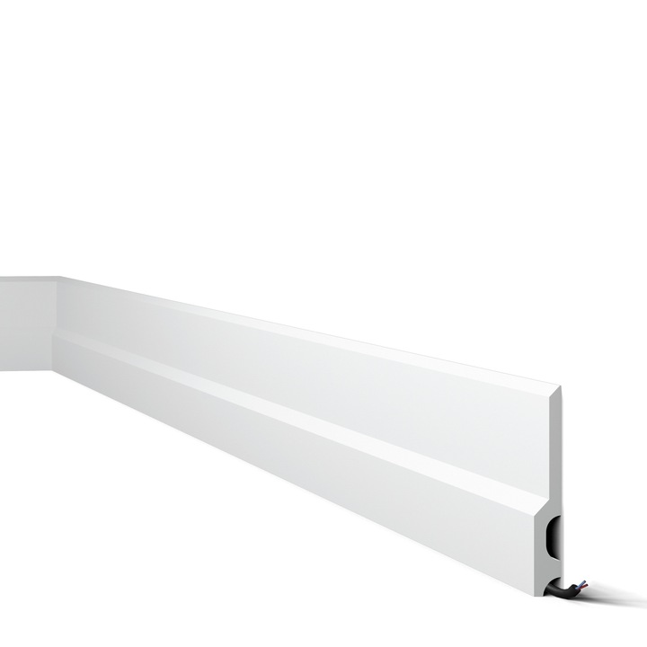 Plinta din polimer dur FD22, 130mmx18mm, lungime 2m