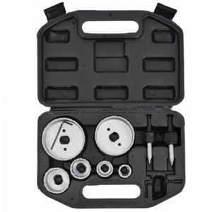 Seturi si accesorii pentru gaurit si insurubat