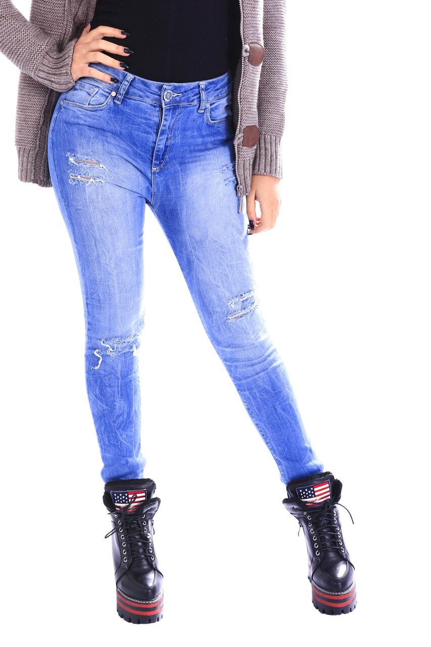 Blugi High Top Vibes & Style