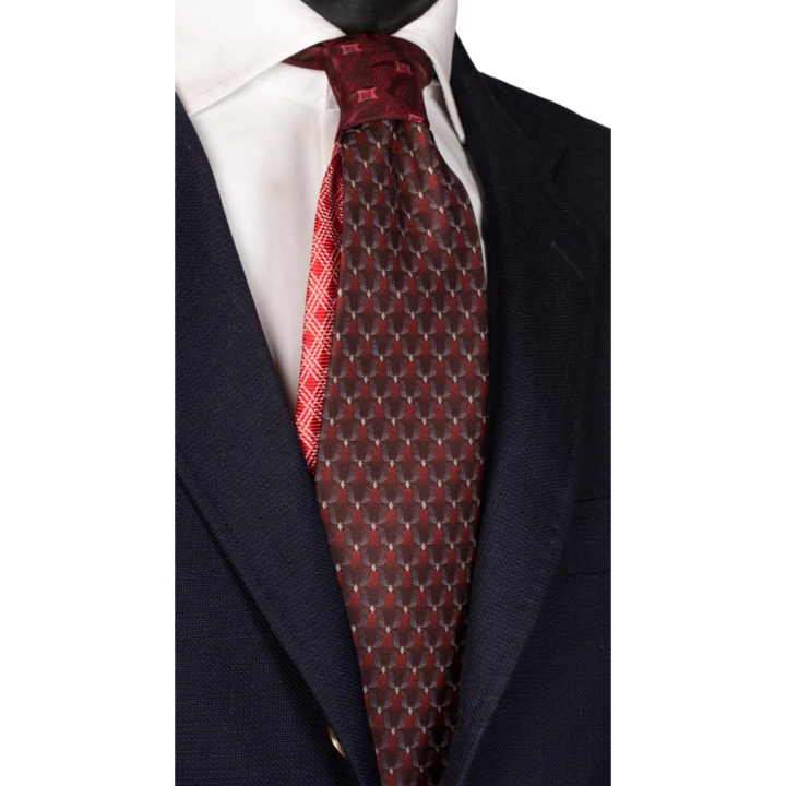 Cravata matase cu nod in contrast N2785, model unicat, Visiniu,148 cm x 8 cm