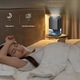 Dezumidificator pentru casa, Darklove, Rezervor 1000ml, Doua moduri de lucru si 7 lumini LED colorate, cu Functie de Uscare si Purificare a Aerului, pentru dormitor, subsol, baie, bucatarie, birou, Negru