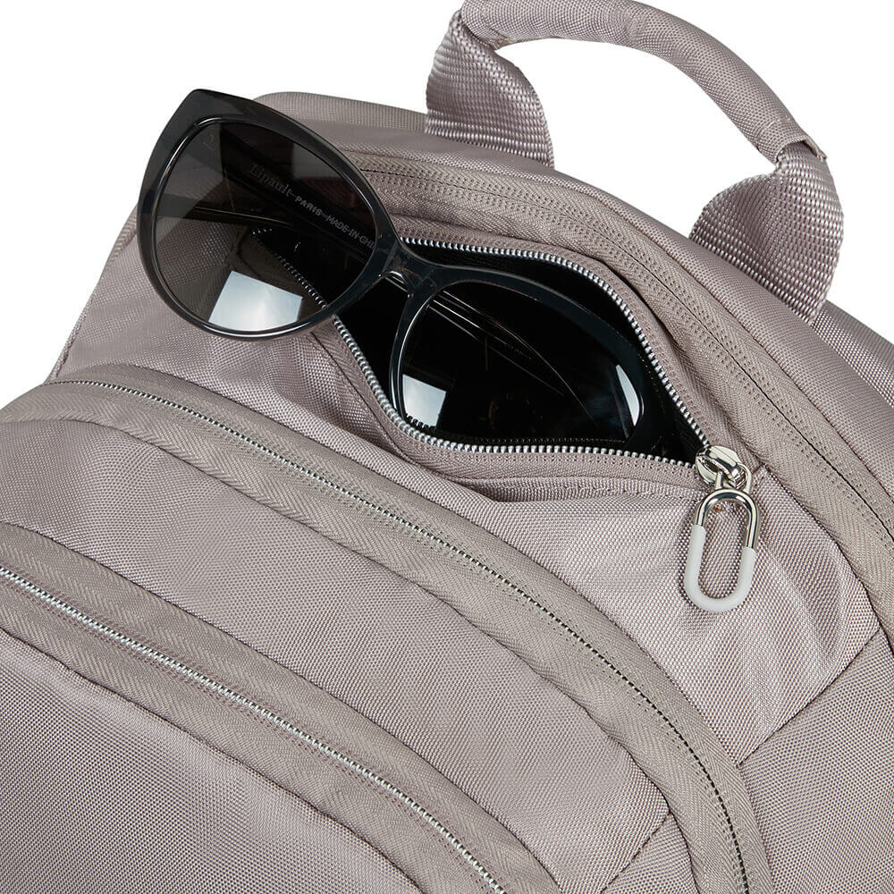 Rucsac pentru laptop model Guardit Classy, Samsonite, Poliester, 14.1", Capacitate 17.5 l, 40 x 29 x 18 cm, Gri
