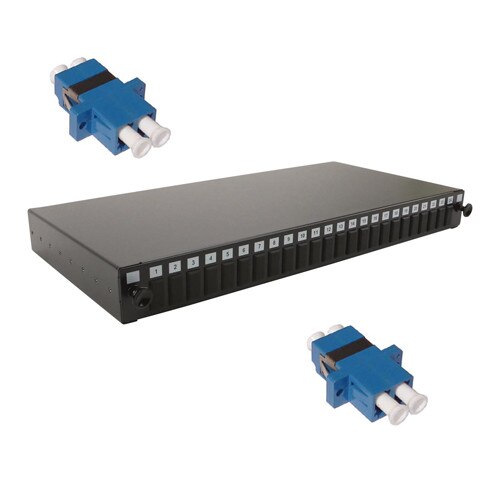 Patch panel fibra optica echipat cu 24 adaptori LC Duplex Singlemode pentru 48 fibre negru