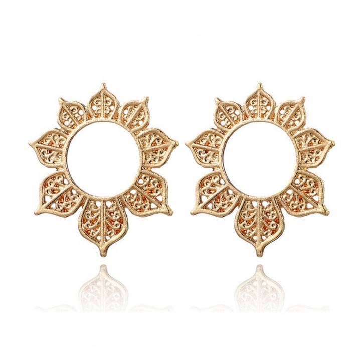 Cercei decorativi in forma de floare, aurii, feminini