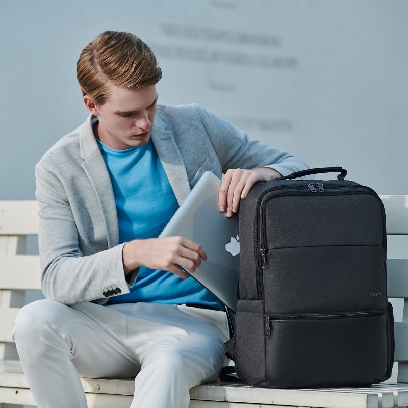 Rucsac laptop 19", smart casual pentru calatorii, expandabil, cu orificiu pentru cablu audio si port USB, Tigernu, 30x17/22x46 cm, Negru