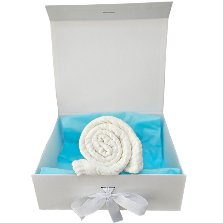 Paturica bebe din muselina, Alba, 6 straturi, 0-5 ani, 110 x 110 cm, din bumbac organic, in Cutie de cadou iPlantLove®