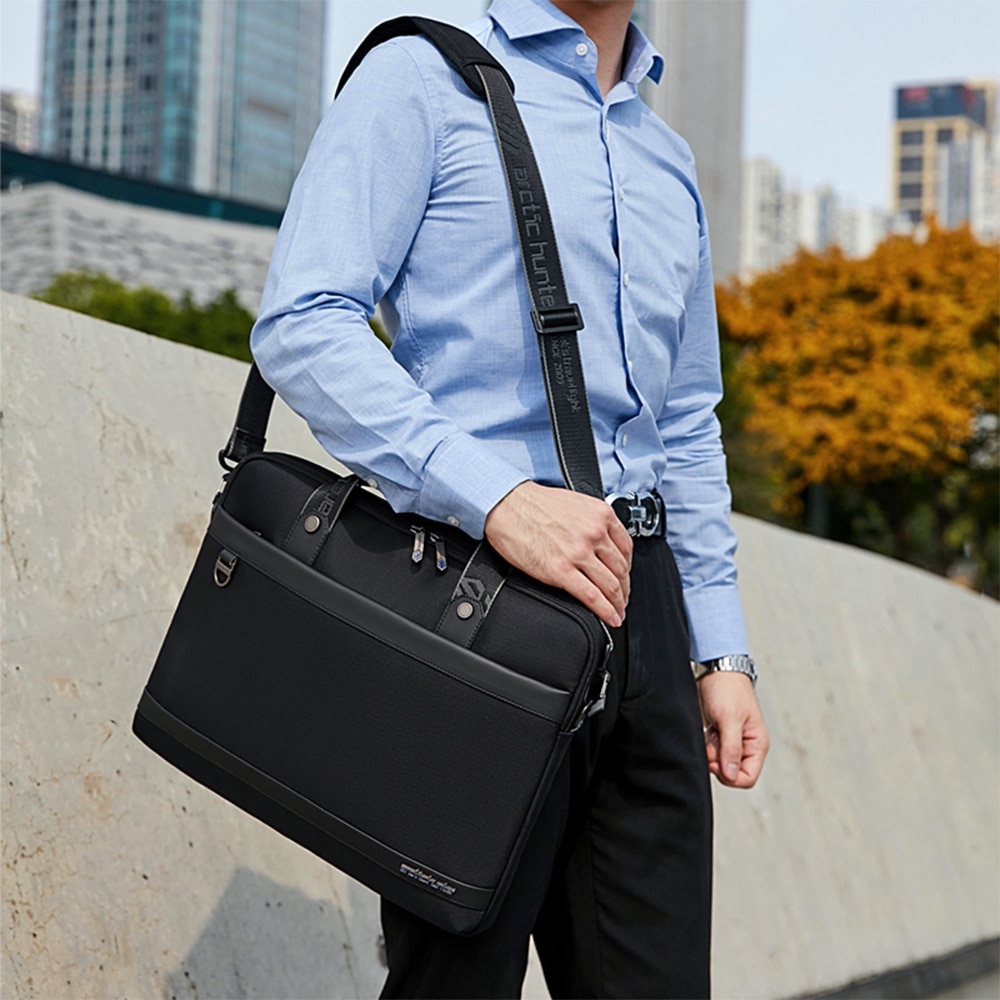 Geanta pentru laptop, Arctic Hunter, Poliester, 15.6 Inch, Negru