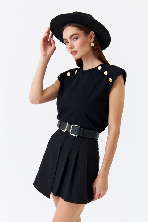 Ujjatlan póló, vállán díszgombos részlet, pamut, fekete