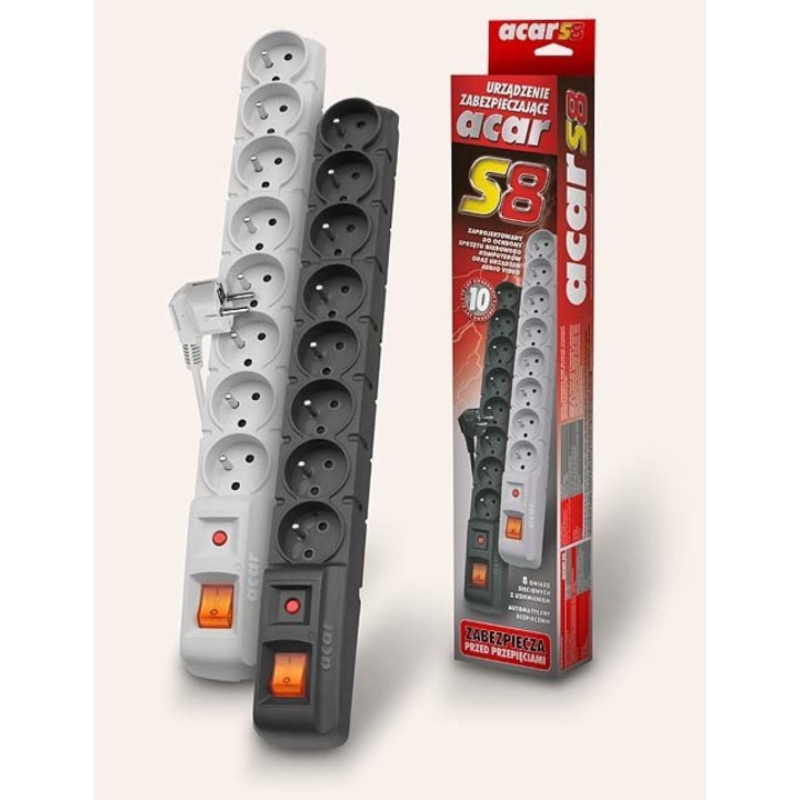 Socket S8 1,5M fekete 8 foglalat