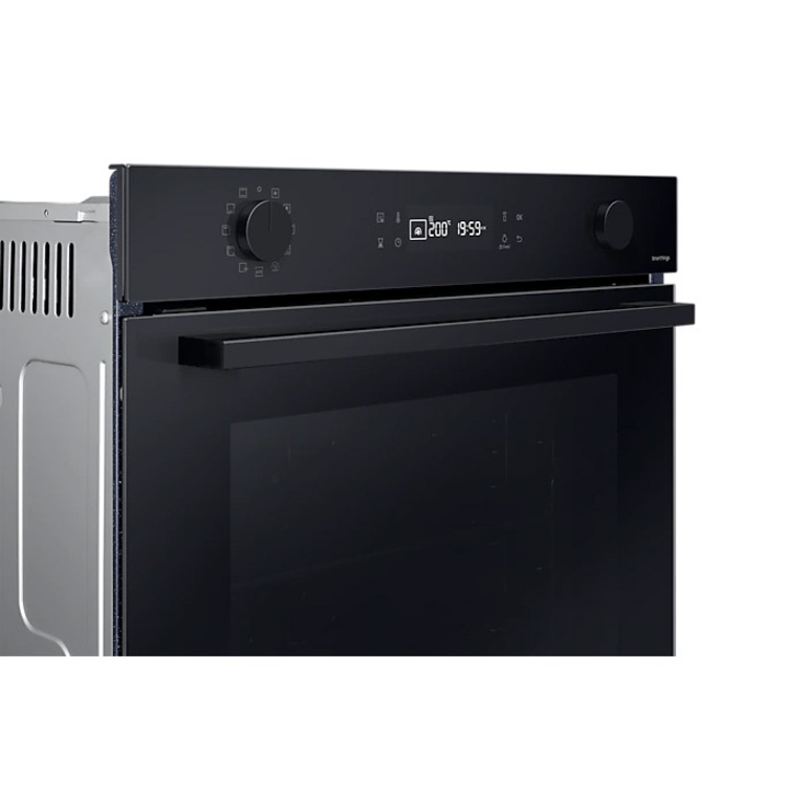 Cuptor incorporat cu convectie, Samsung NV7B41301AK/U3 BESPOKE, clasa energetica A+, 76L, autocuratare pirolitica, negru