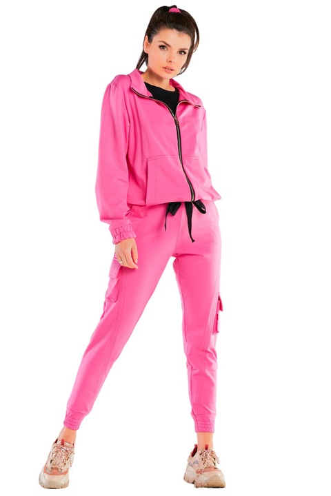 Pantaloni dama, InfiniteYou, Roz1