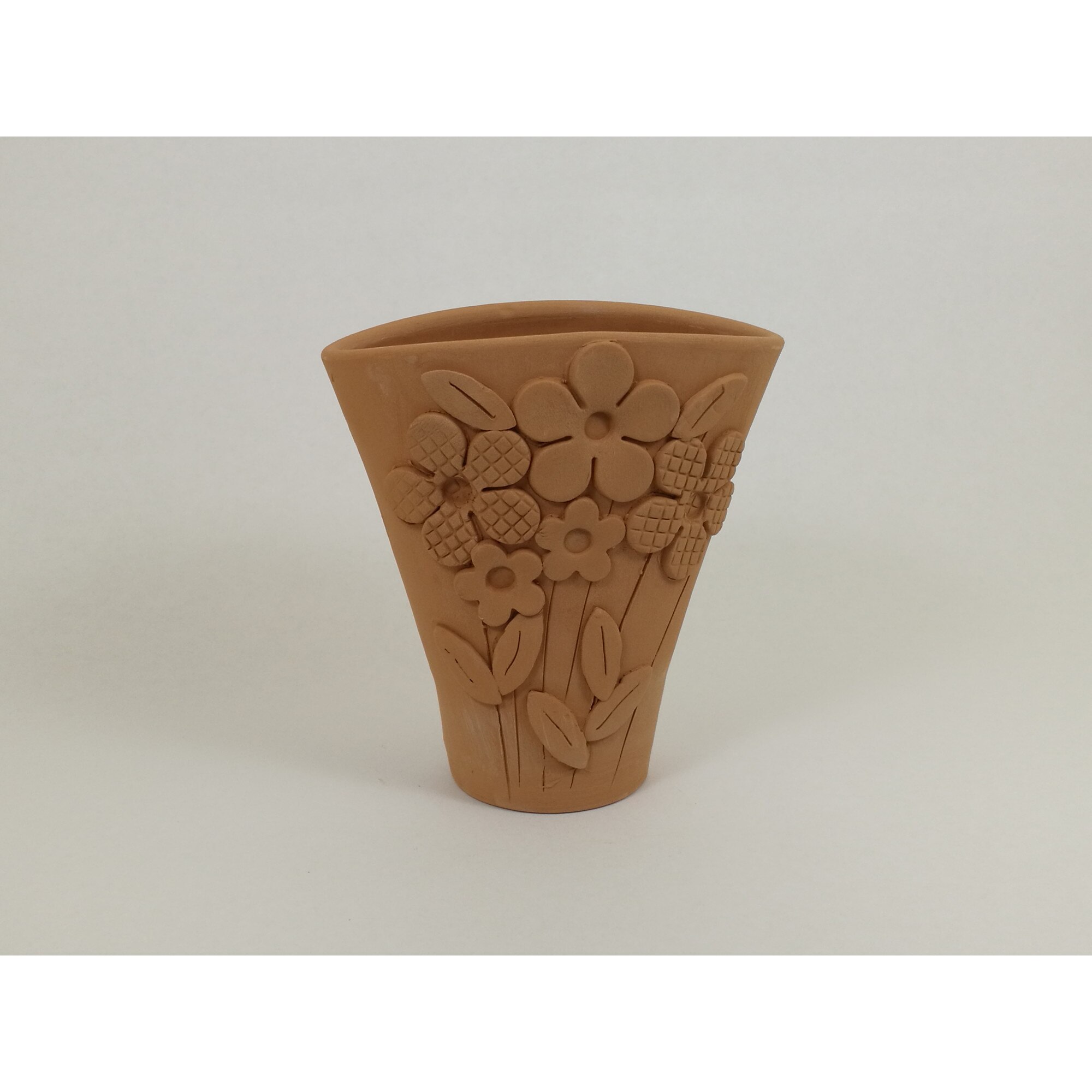 Vaza inaltime medie cu flori inalte