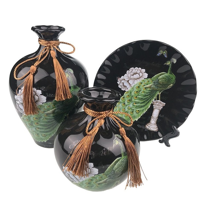Set din ceramica format din doua vaze de dimensiuni diferite si farfurie decorativa, cu flori desenate si siret, M2, Multicolor,35X25 cm