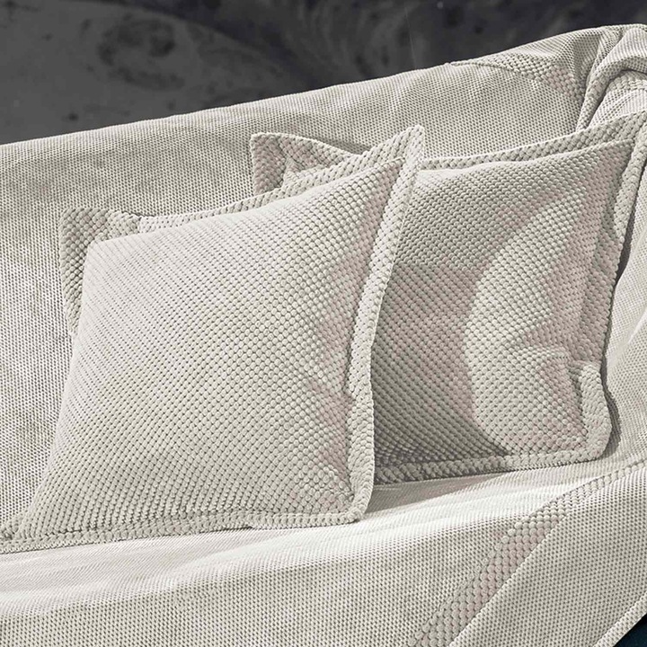 Pillowcase decorativ Rubicon, Guy Laroche, 48x48cm, microfibra, culoare nisip