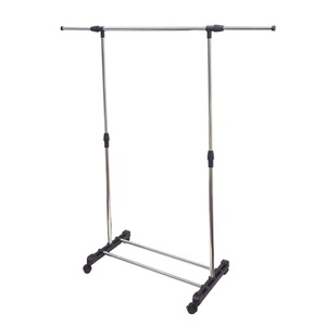 Umerase pentru haine si suporturi