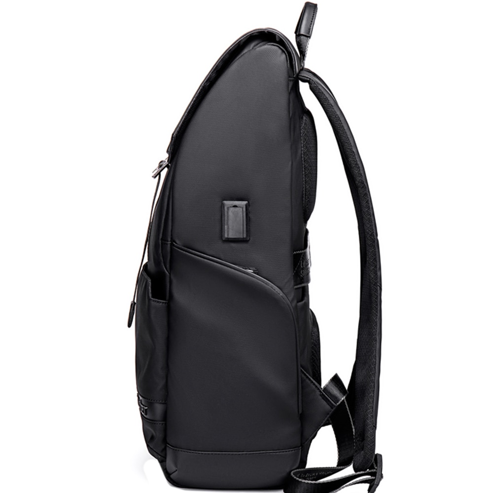 Rucsac laptop 15.6 inch, port USB, si USB-C, rezistent la apa, buzunar antifurt, buzunare laterale izolate termic ARCTIC HUNTER, B00428BK, Negru