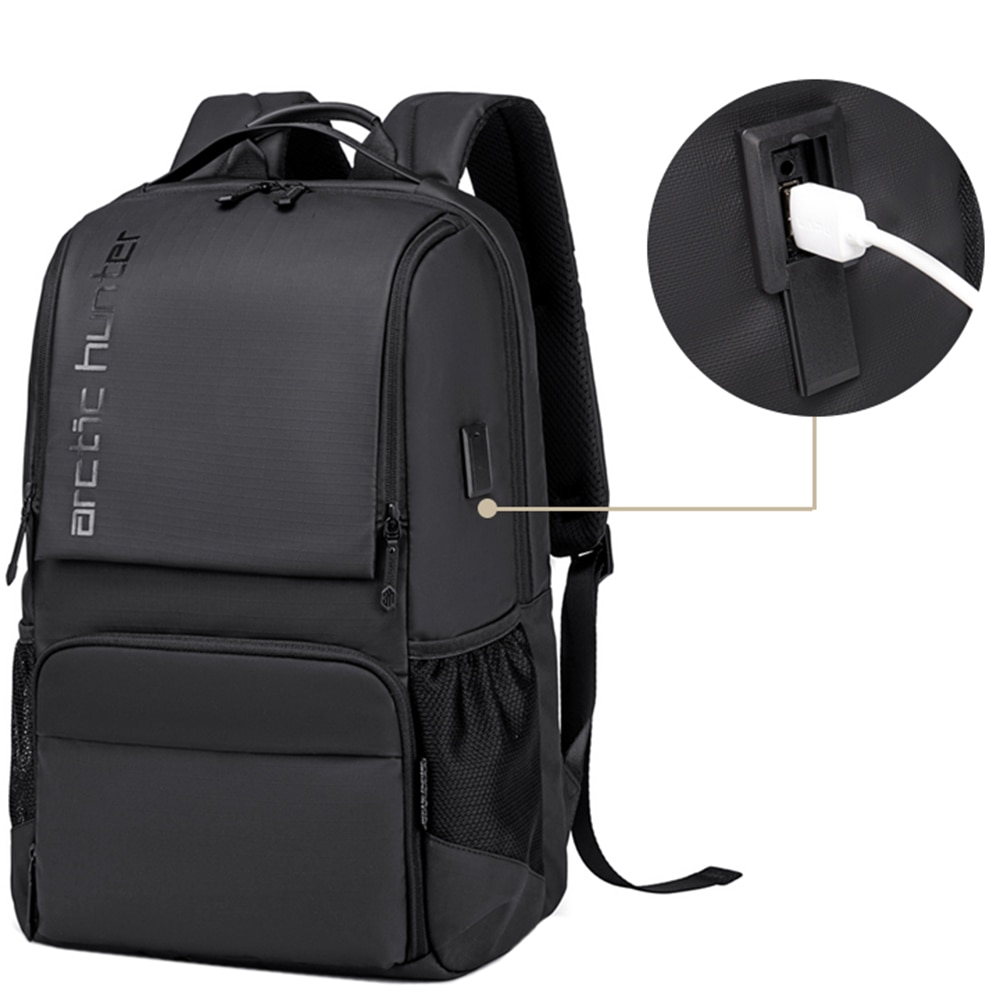 Rucsac laptop 15.6 inch, port USB, si USB-C, rezistent la stropi de apa, sistem fixare pe valiza, interior bine compartimentat, ARCTIC HUNTER, B00532BK, Negru