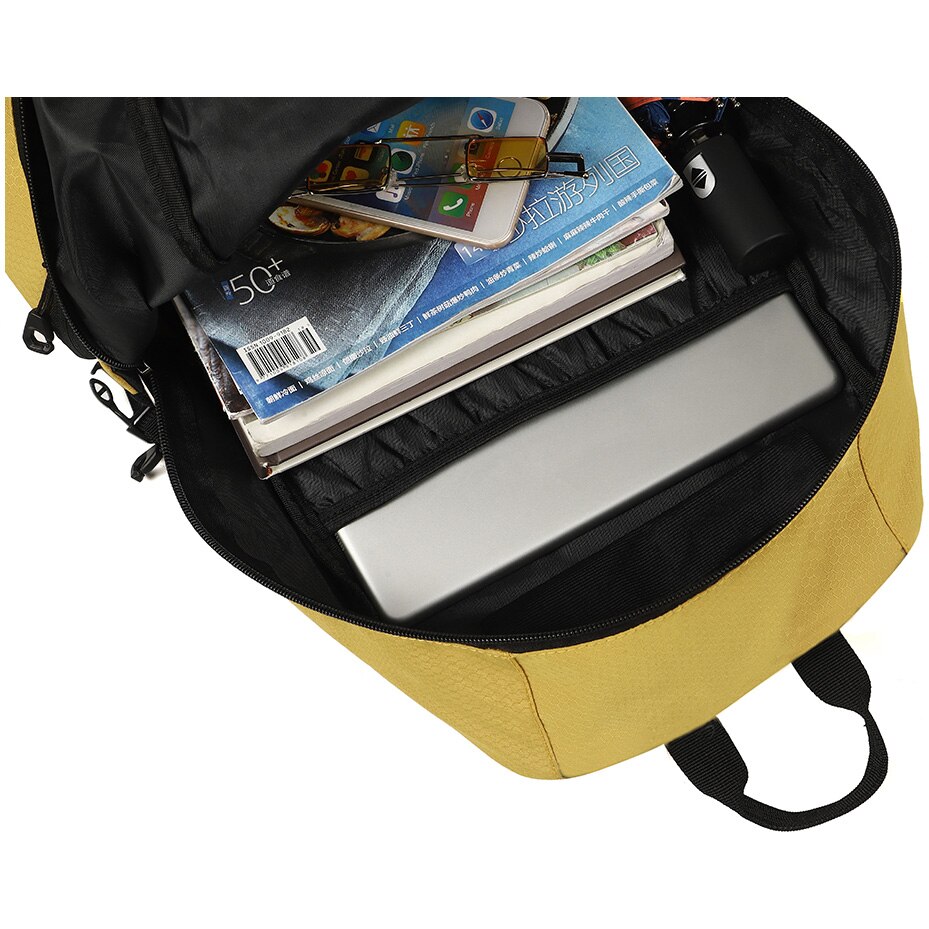 Rucsac Adventure, Iggy, 1 compartiment principal, 1 buzunar frontal, 4 buzunare laterale, nylon, 50x31x24.5cm, galben