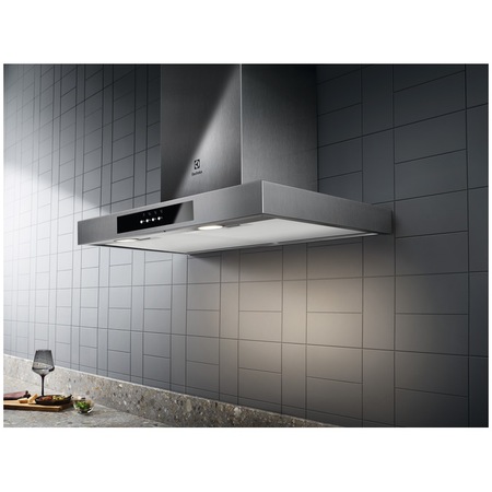 Hota incorporabila decorativa Electrolux LFT526X, Putere de absorbtie 600 mc/h, Filtre aluminiu lavabile, 60 cm, Inox